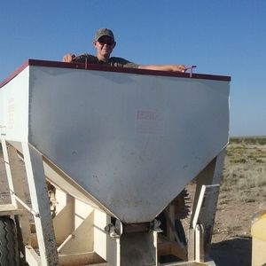 Meet your Posher, Ethan